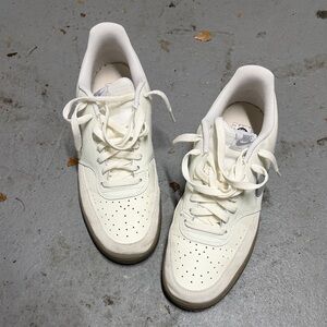 Nike Off-White/Cream Low-Top Sneakers